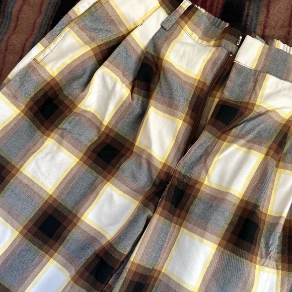 Brown/yellow flowy pants - Picture 2 of 4